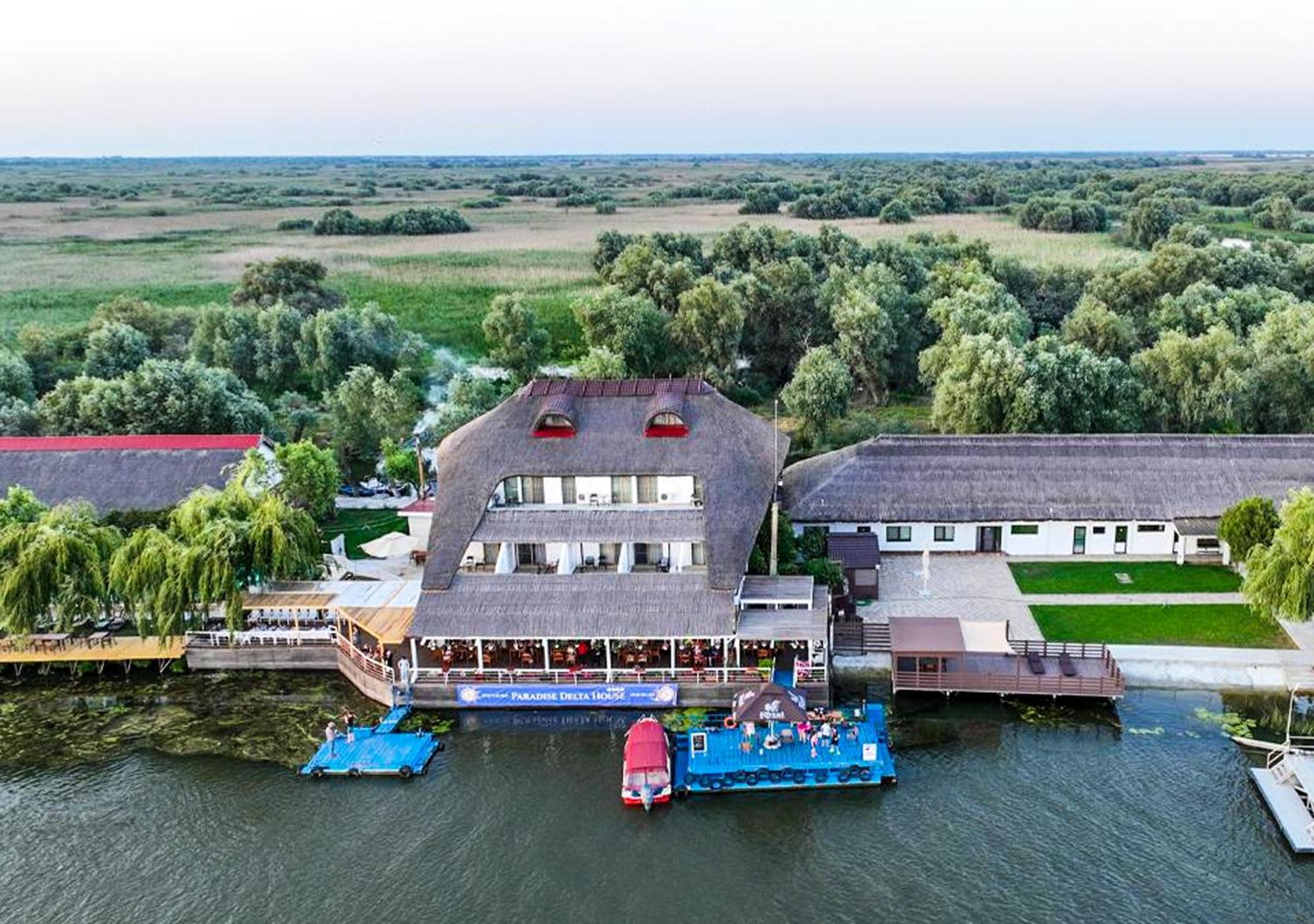 Paradis Hotel Mila Douăzeci şi Trei エクステリア 写真