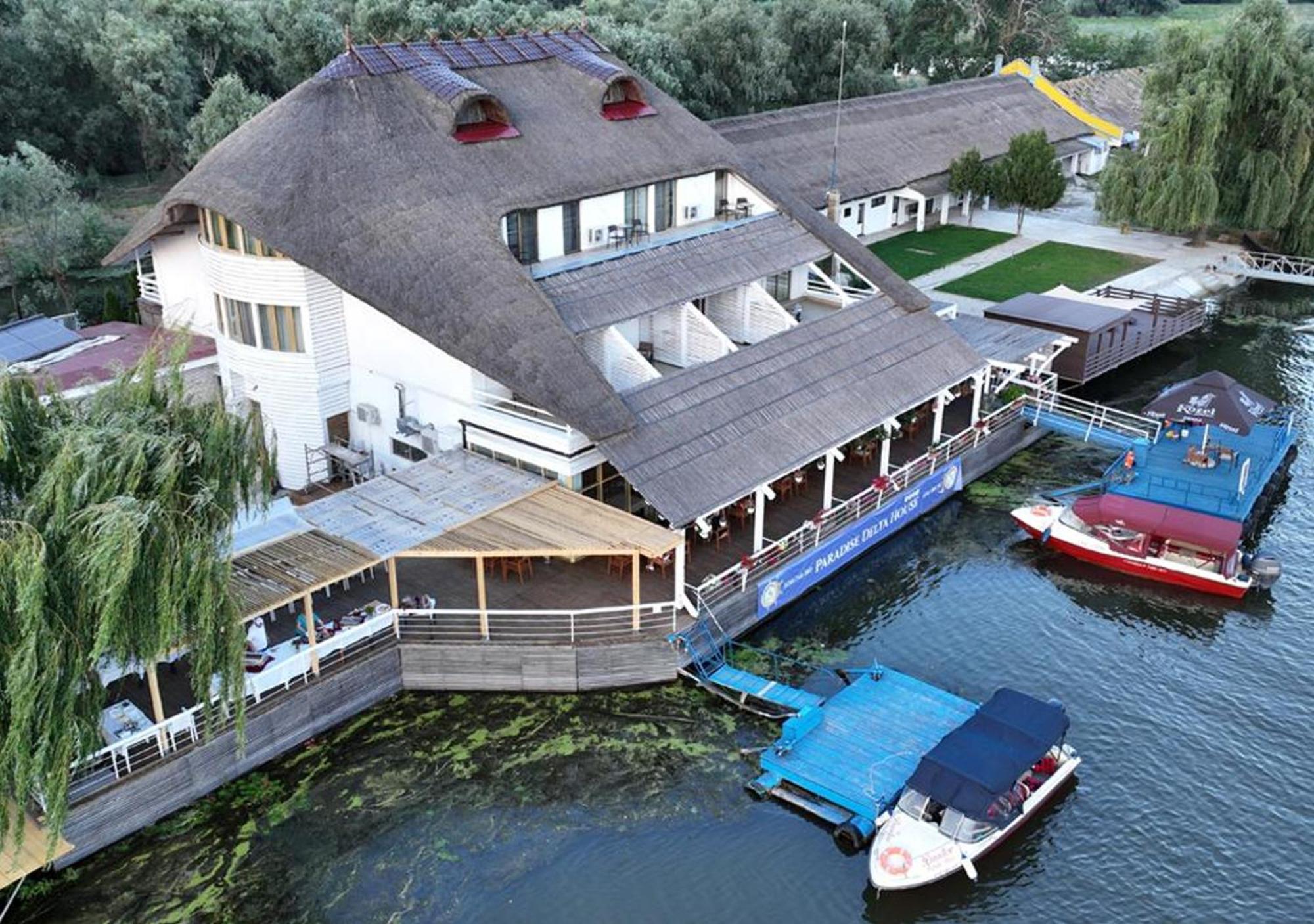 Paradis Hotel Mila Douăzeci şi Trei エクステリア 写真